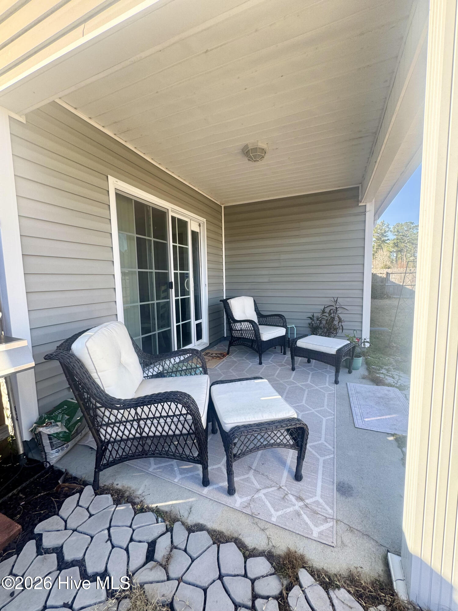 109 Lynden Lane New Bern, NC 28560 - Photo 38 of 40 unnamed (21)