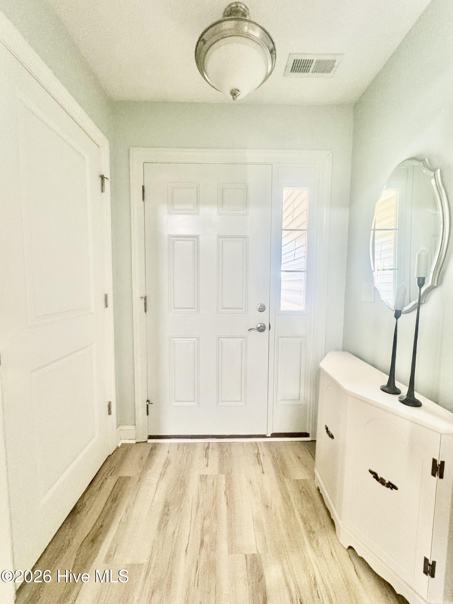 109 Lynden Lane New Bern, NC 28560 - Photo 4 of 40 unnamed (55)