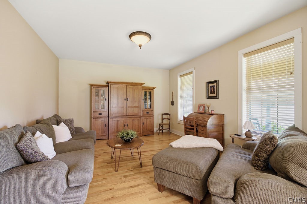 321 West Lake Road Oswego, NY 13126 - Photo 6 of 49 This warm and inviting livingroom creates the perf