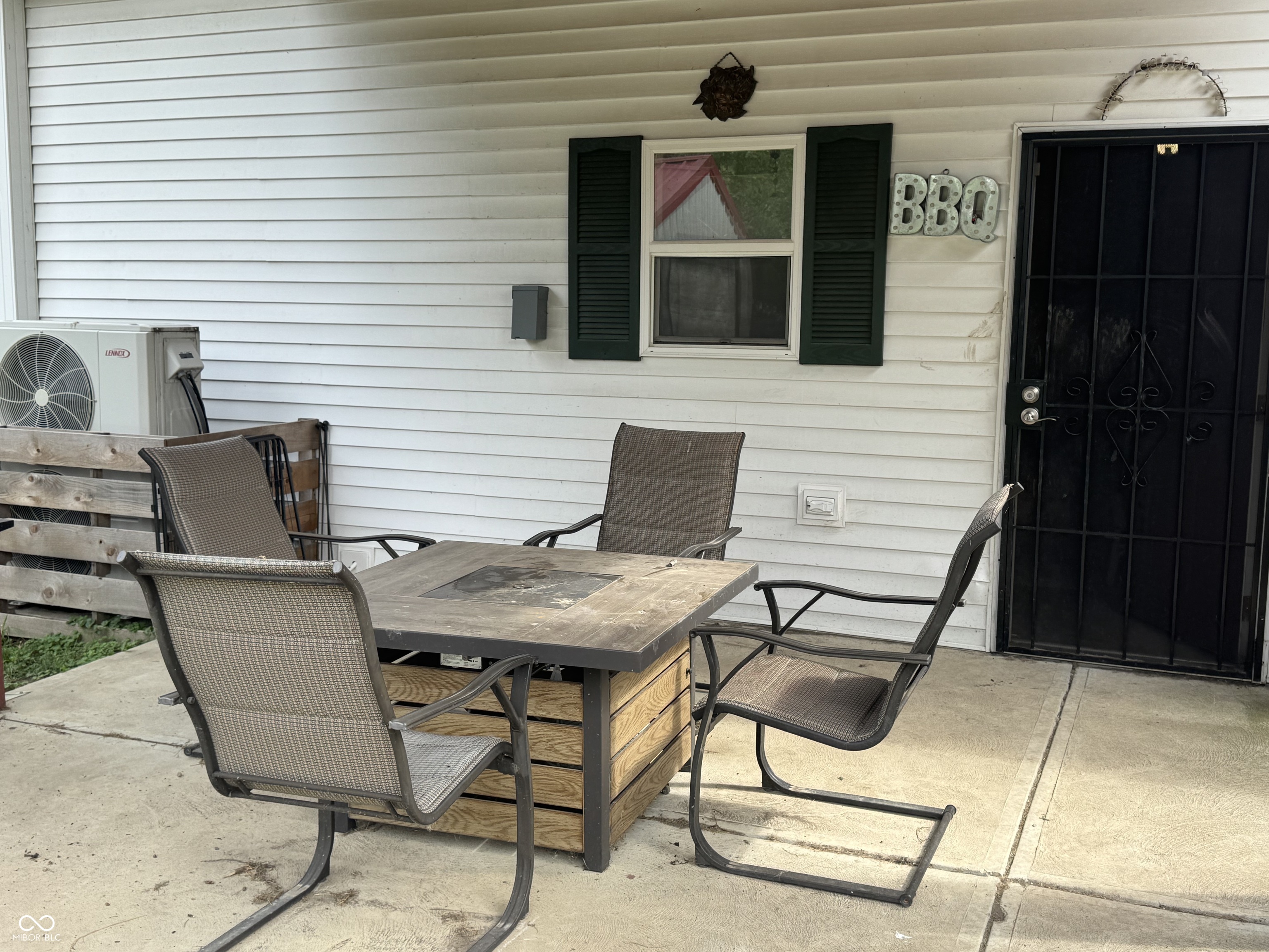 2831 Graham Road Franklin, IN 46131 - Photo 38 of 42 Gallery Image 38