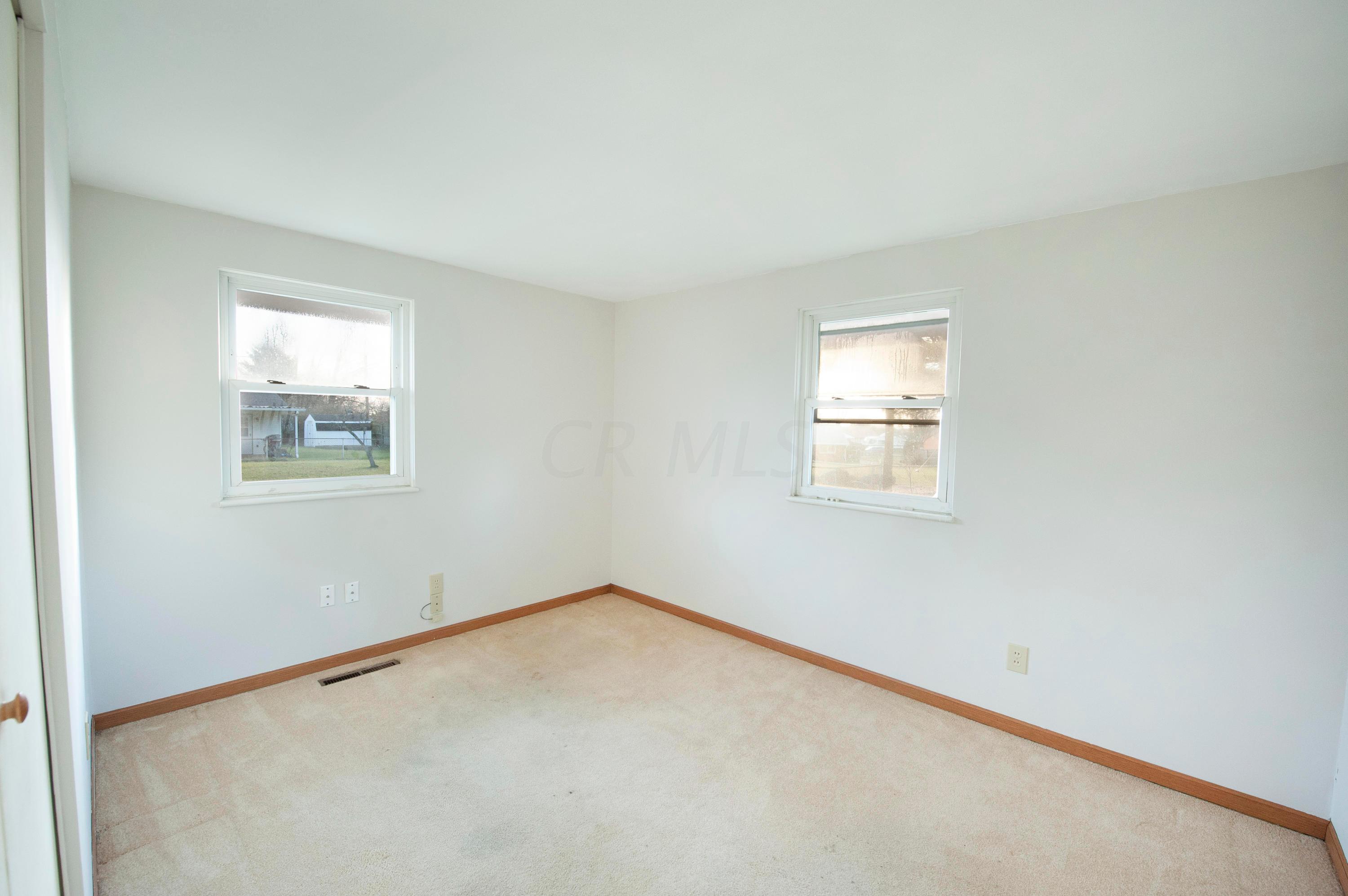 1697 Rosehill Road Reynoldsburg, OH 43068 - Photo 12 of 25