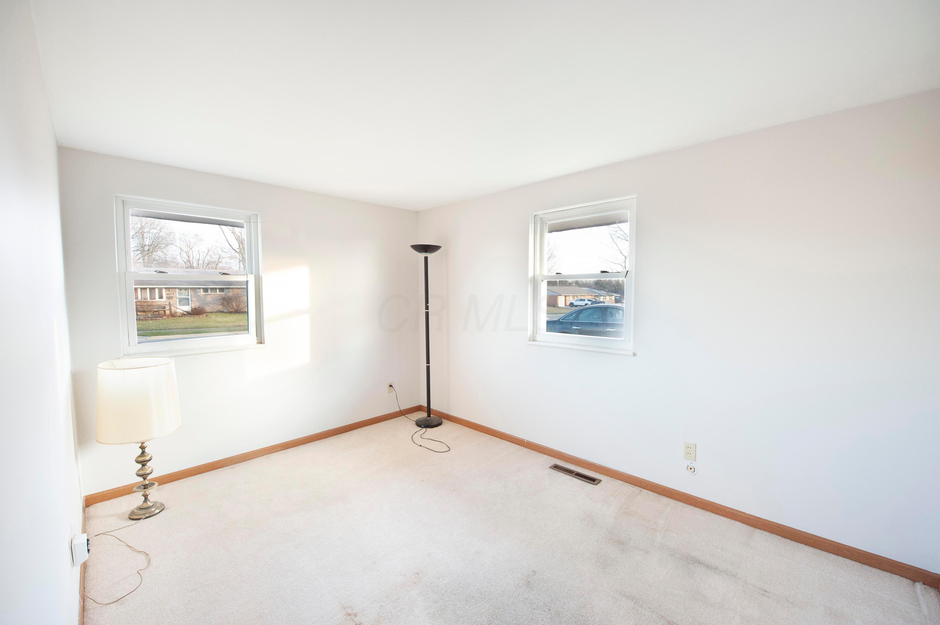 1697 Rosehill Road Reynoldsburg, OH 43068 - Photo 14 of 25
