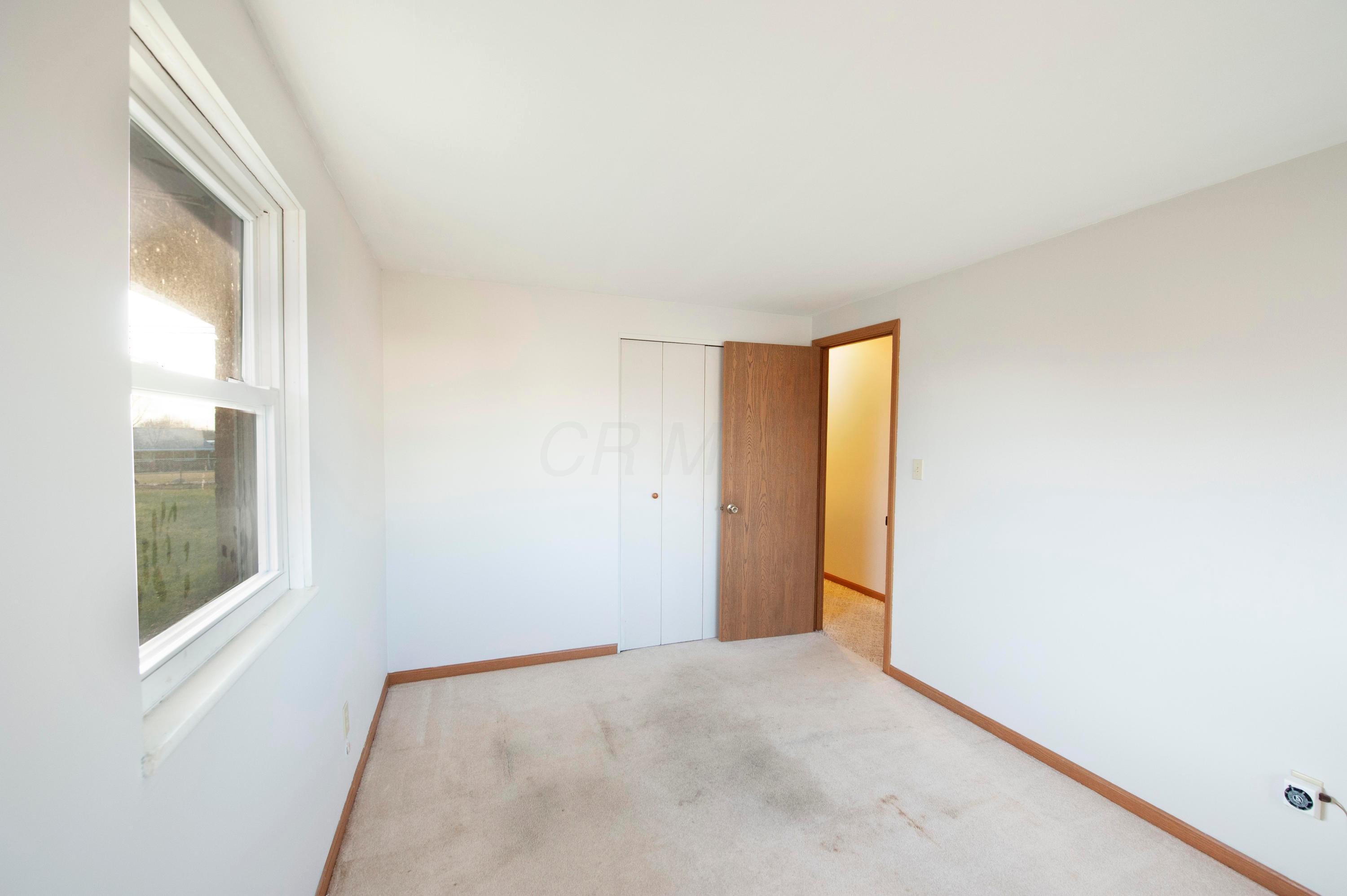 1697 Rosehill Road Reynoldsburg, OH 43068 - Photo 15 of 25