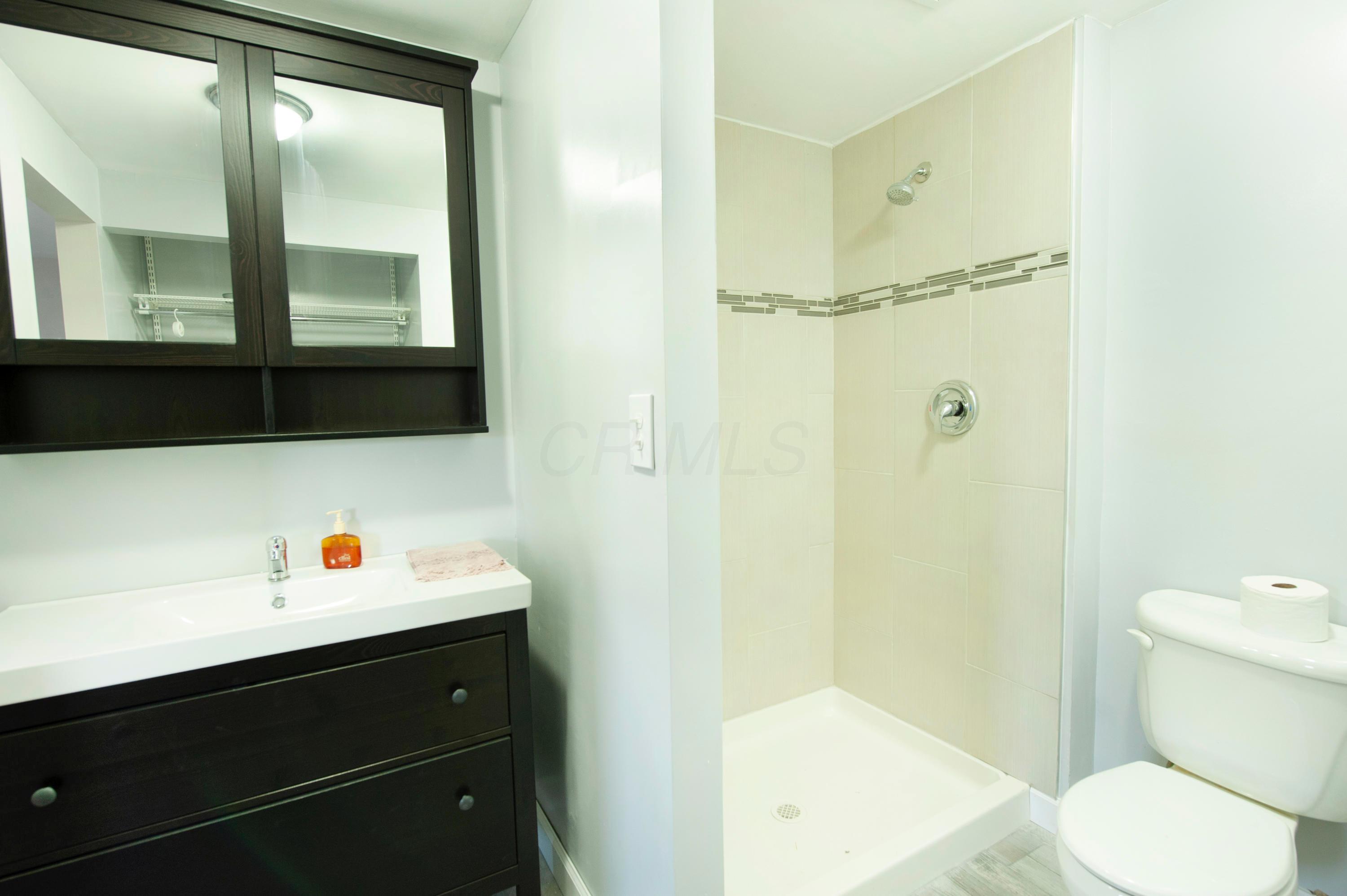1697 Rosehill Road Reynoldsburg, OH 43068 - Photo 17 of 25