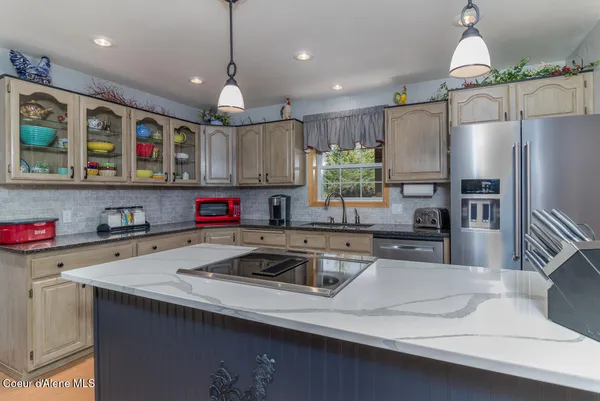 $1,395,000 | 516 Culvert Lane, Bonners Ferry, ID 83805