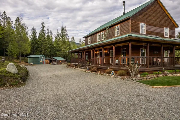$1,395,000 | 516 Culvert Lane, Bonners Ferry, ID 83805
