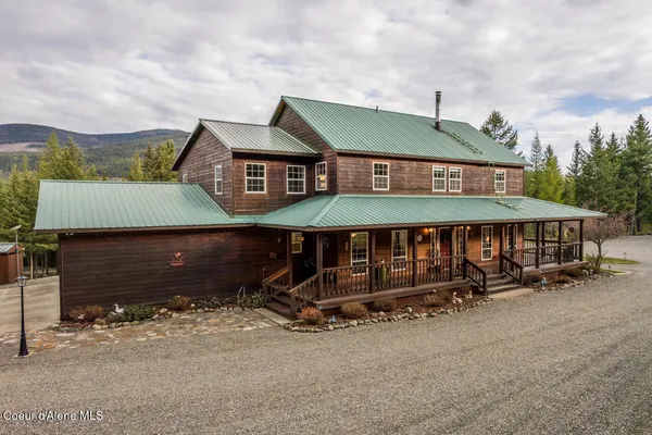 $1,395,000 | 516 Culvert Lane, Bonners Ferry, ID 83805