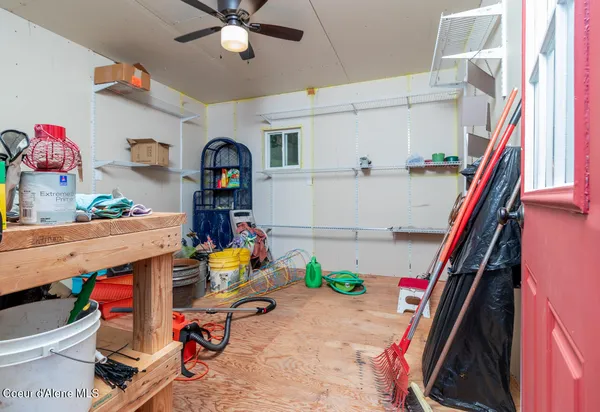 $1,395,000 | 516 Culvert Lane, Bonners Ferry, ID 83805