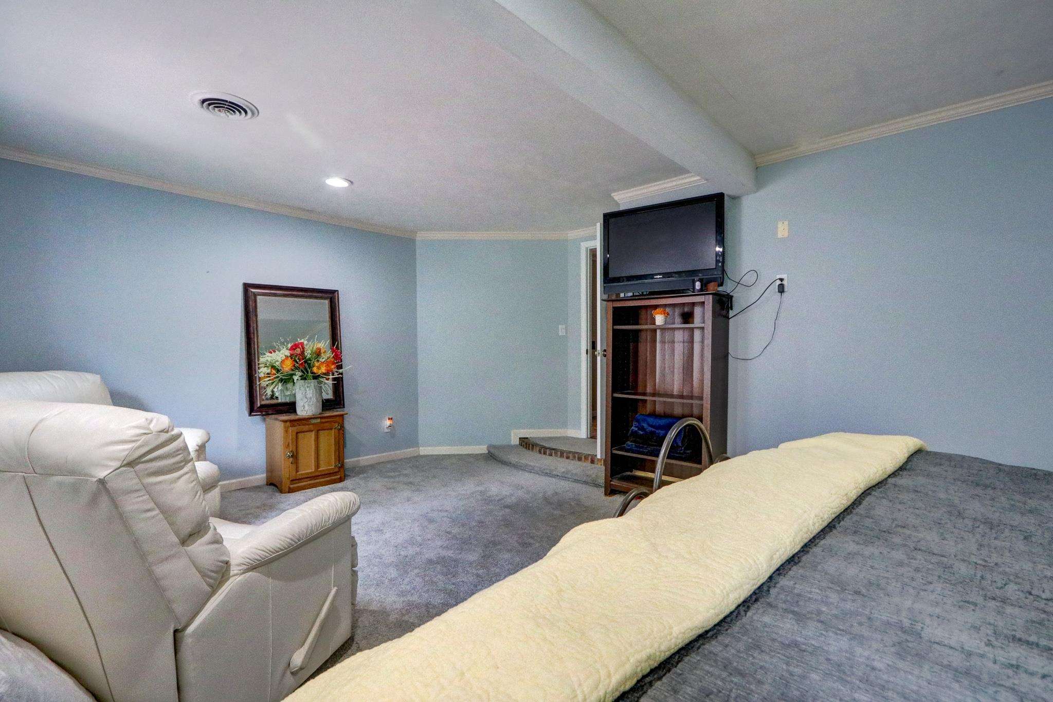 5388 Epworth Road Newburgh, IN 47630 - Photo 14 of 35 Gallery Image 14