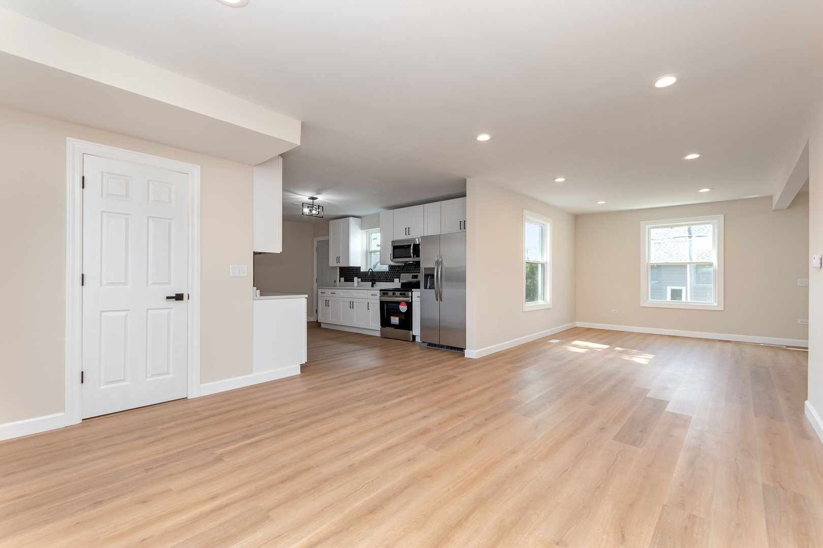 2824 Union Street Blue Island, IL 60406 - Photo 5 of 29