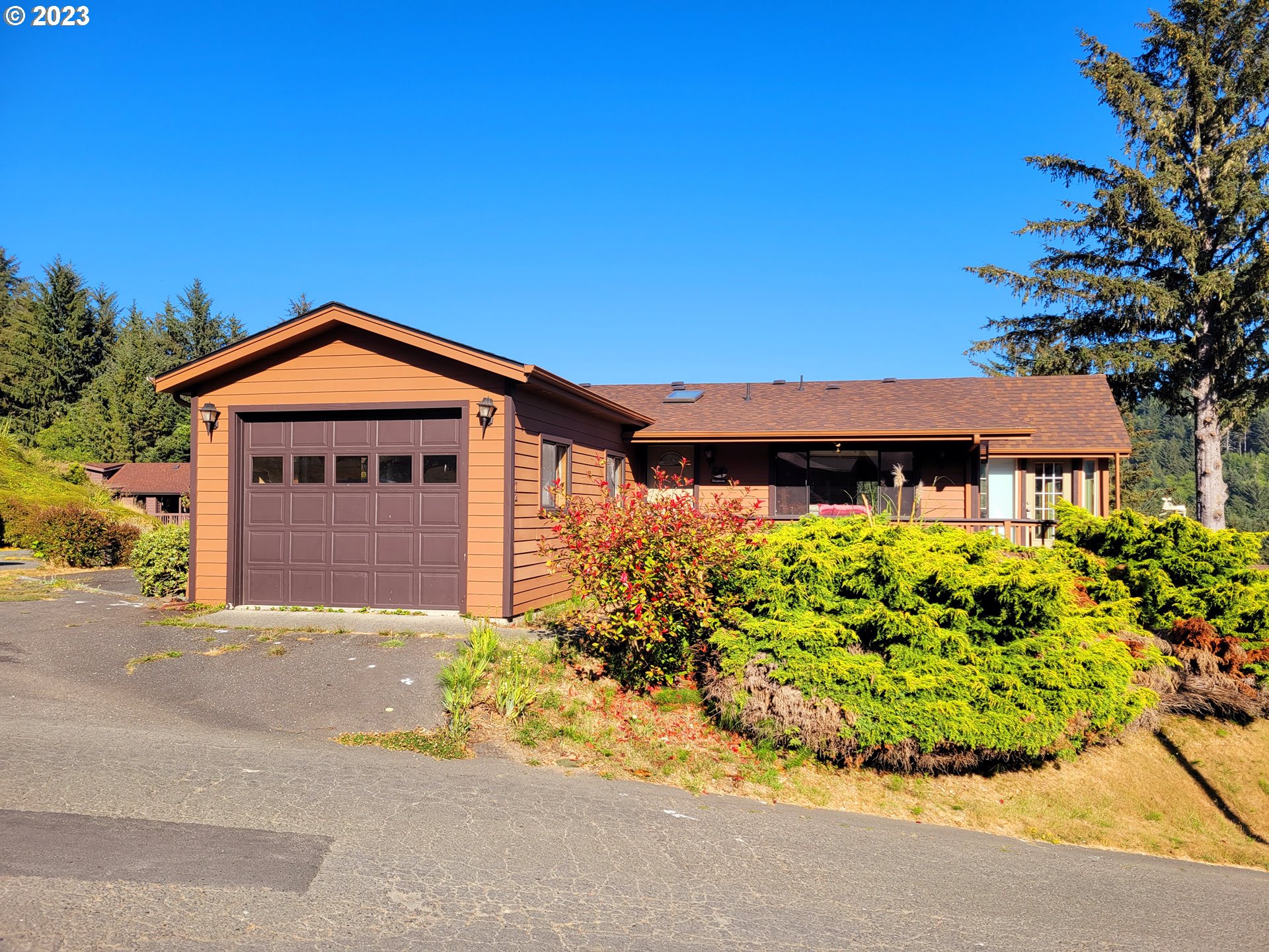 19921 Whaleshead Road, Unit T2 Brookings, OR 97415 - Photo 4 of 48 Gallery Image 4