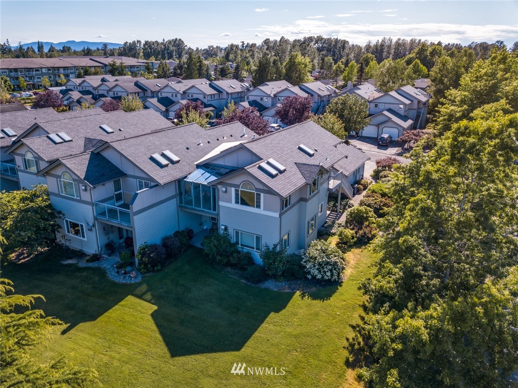 503 West Kellogg Road Bellingham, WA 98226 - Photo 1 of 26 Gallery Image 1
