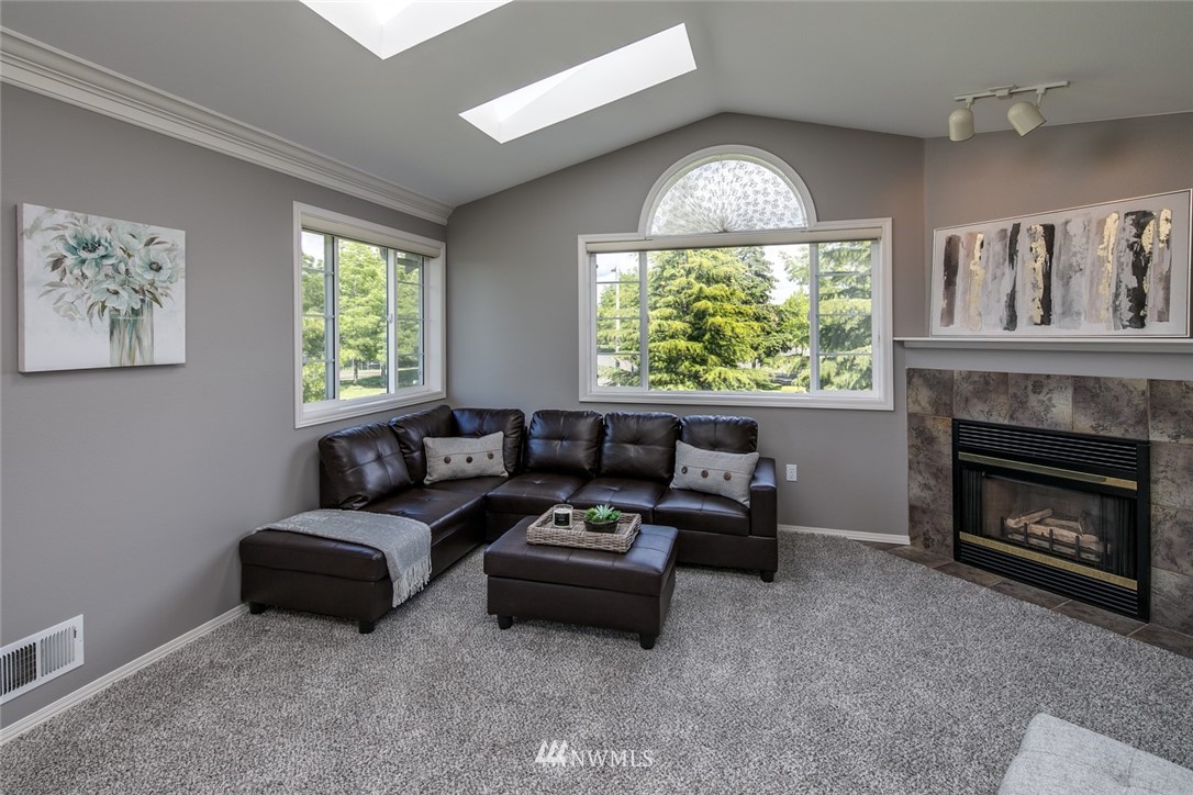 503 West Kellogg Road Bellingham, WA 98226 - Photo 3 of 26 Gallery Image 3
