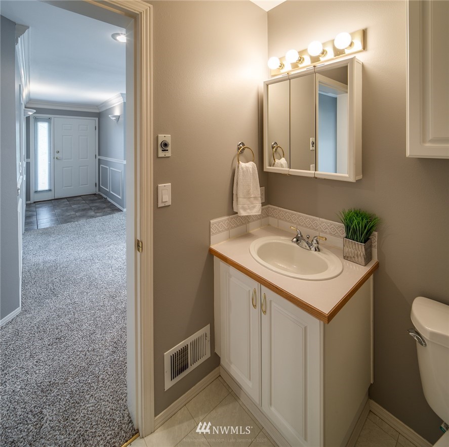 503 West Kellogg Road Bellingham, WA 98226 - Photo 21 of 26 Gallery Image 21