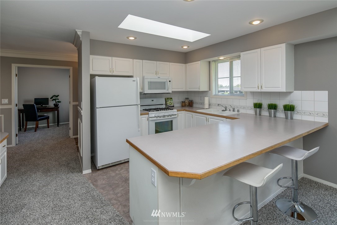 503 West Kellogg Road Bellingham, WA 98226 - Photo 6 of 26 Gallery Image 6