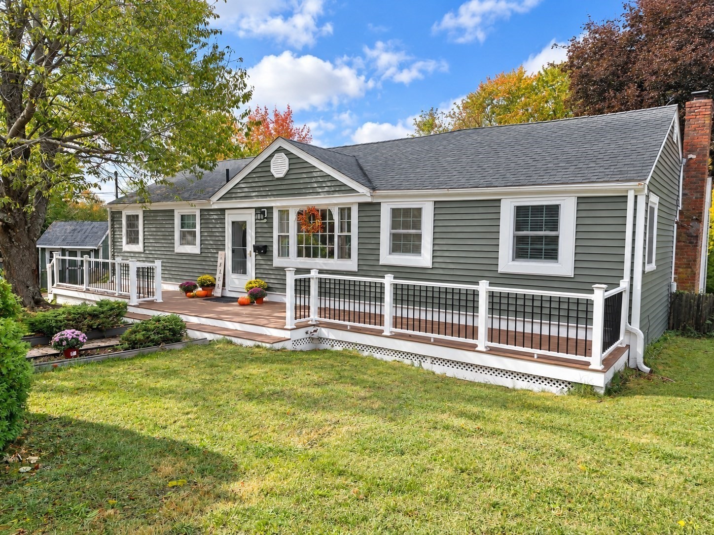 87 Ledgebrook Road Weymouth, MA 02190 - Photo 2 of 27 Gallery Image 2