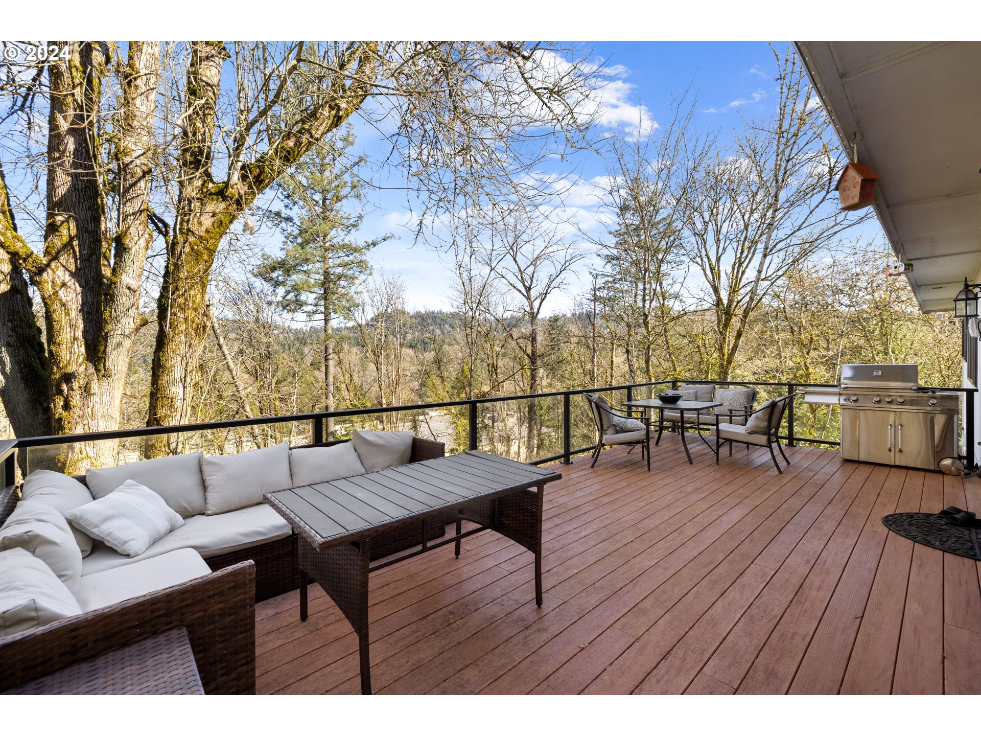 4335 Southwest Cullen Boulevard Portland, OR 97221 - Photo 33 of 46