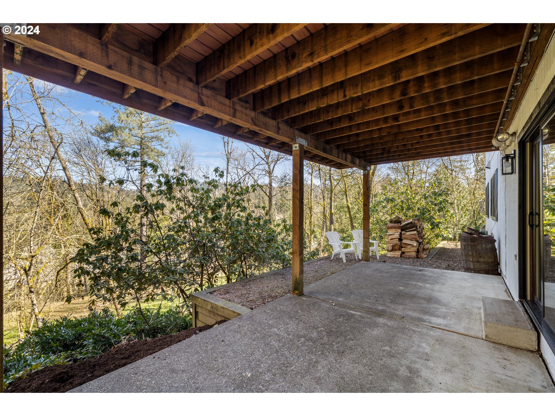 4335 Southwest Cullen Boulevard Portland, OR 97221 - Photo 39 of 46 a view of an empty room with a porch