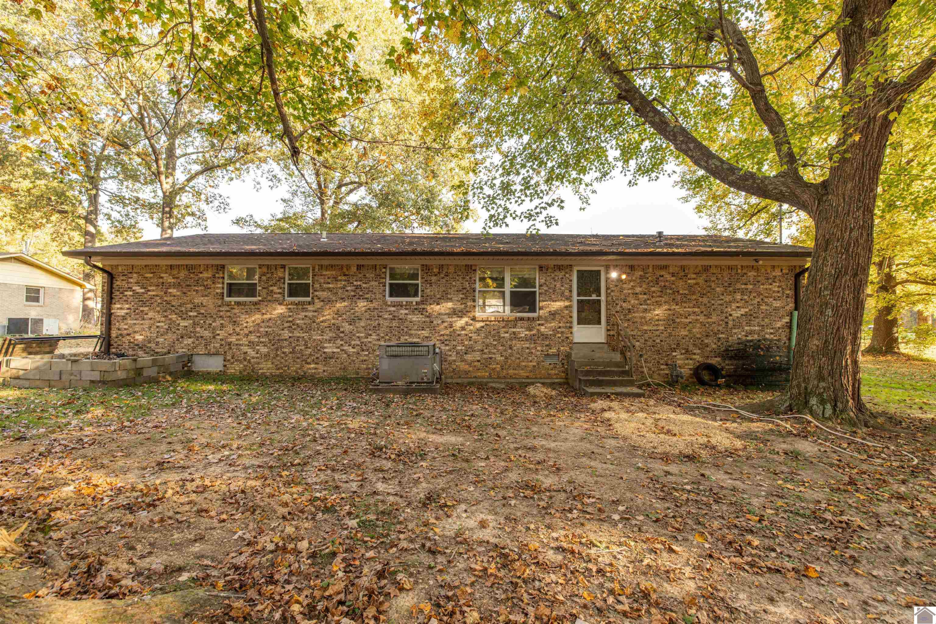2150 Clark Line Road Paducah, KY 42003 - Photo 10 of 24 Photo 10