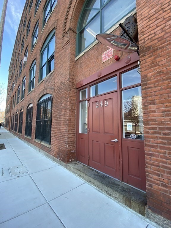 249 A Street, Unit 12 Boston, MA 02210 - Photo 2 of 22
