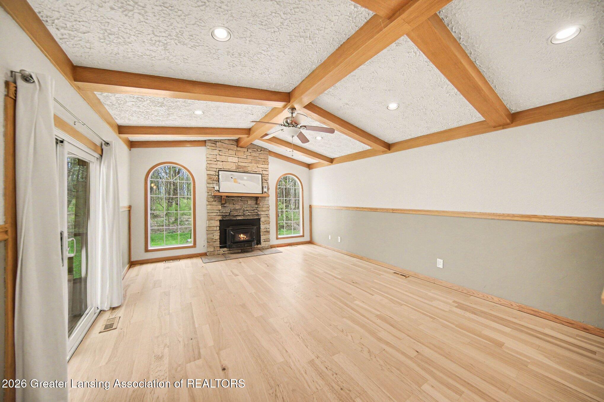 2898 North Every Road Mason, MI 48854 - Photo 10 of 44 great room