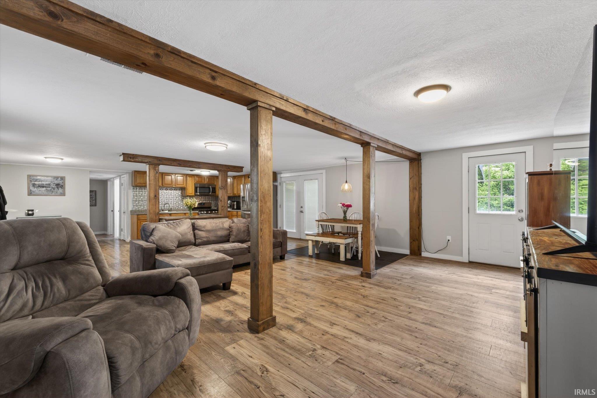 4013 East Boltinghouse Road Bloomington, IN 47408 - Photo 5 of 32