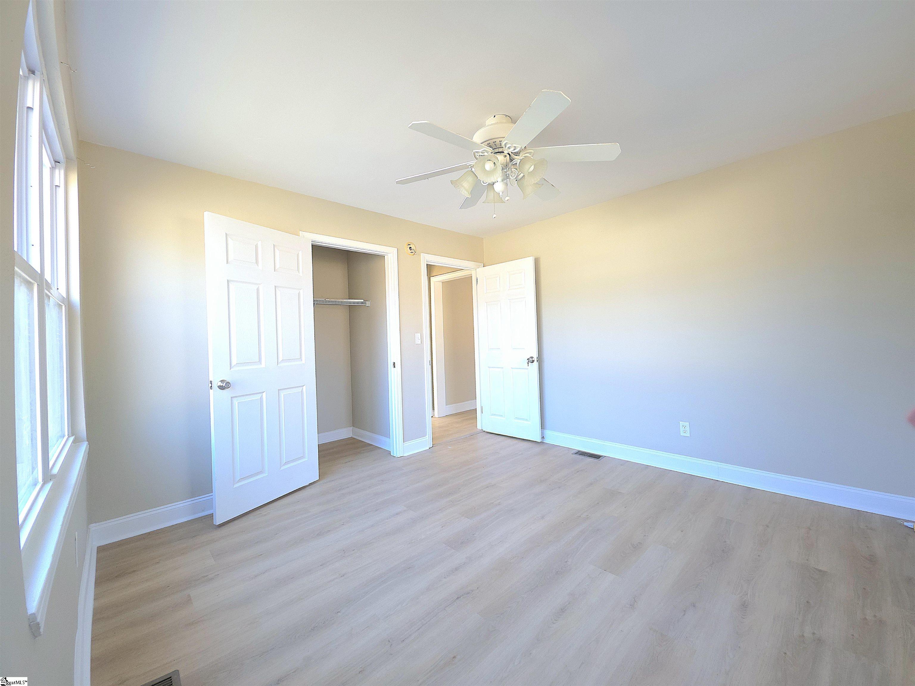 3302 Edwards Road Taylors, SC 29687 - Photo 20 of 35