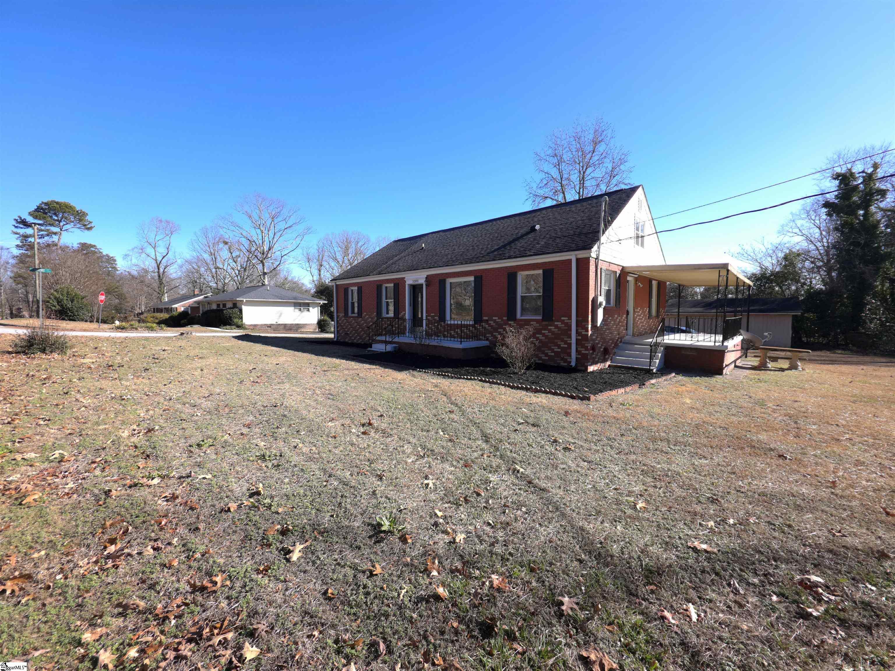 3302 Edwards Road Taylors, SC 29687 - Photo 2 of 35