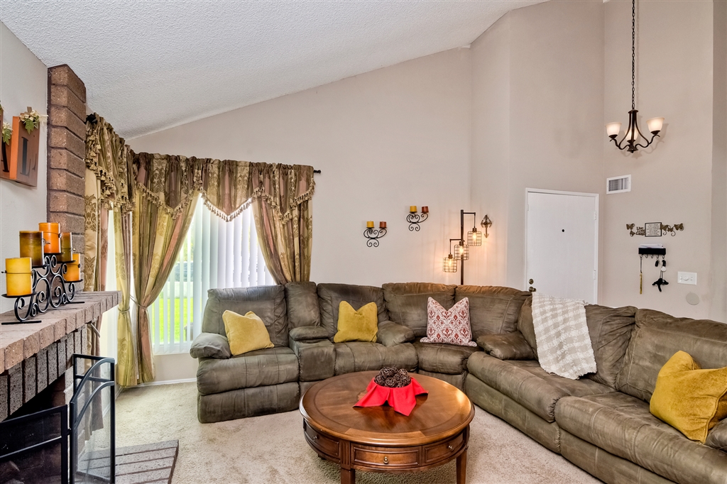 447 Mainsail Road Oceanside, CA 92054 - Photo 3 of 25 Opposite View