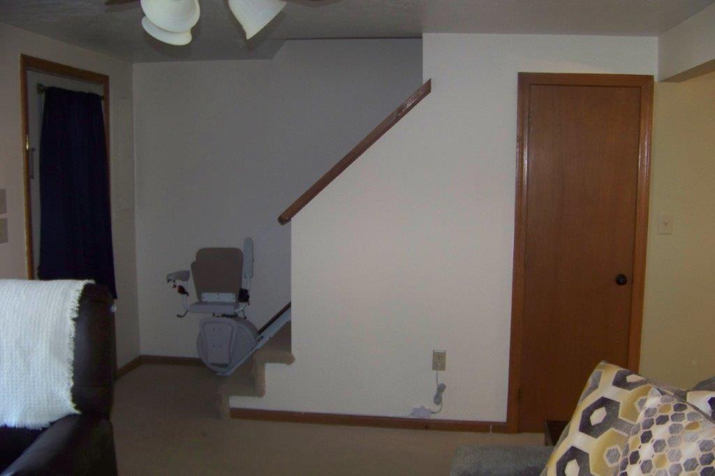 20 Deering Neighborhood Road Springvale, ME 04083 - Photo 11 of 21 Living area