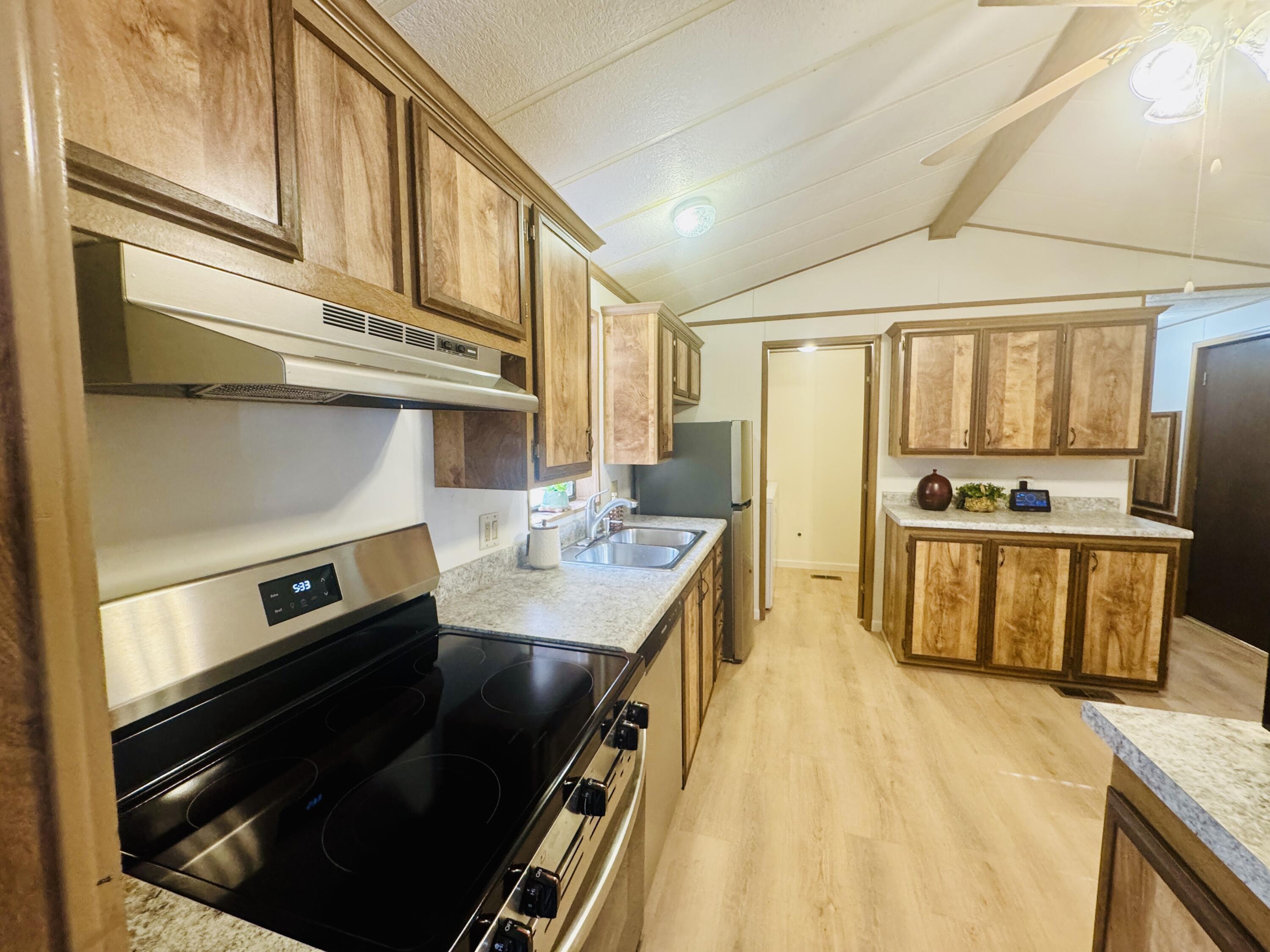 1360 North Dixie Downs Road, Unit 28 St. George, UT 84770 - Photo 6 of 23 IMG_9816