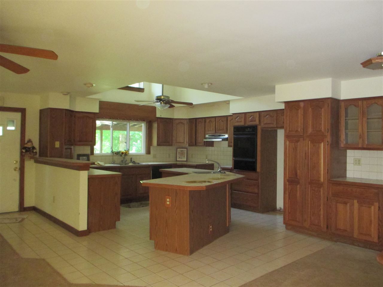5315 Flushing Road Flushing, MI 48433 - Photo 13 of 23 31383255-12.JPG