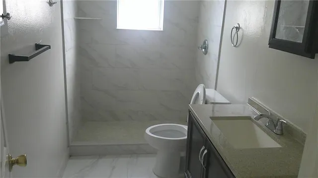 $1,200 | Undisclosed Address, Metairie, LA 70001