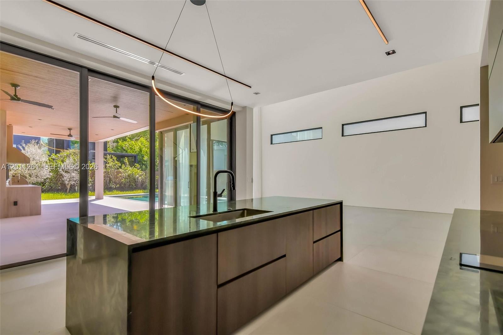 135 Southwest 29th Road Miami, FL 33129 - Photo 13 of 74