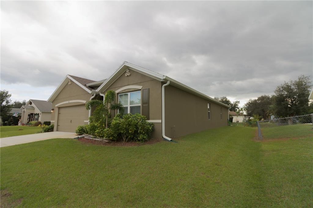 851 Foster Avenue Sebastian, FL 32958 - Photo 2 of 36
