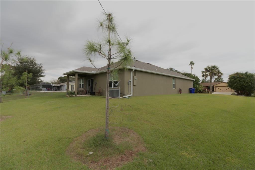 851 Foster Avenue Sebastian, FL 32958 - Photo 35 of 36