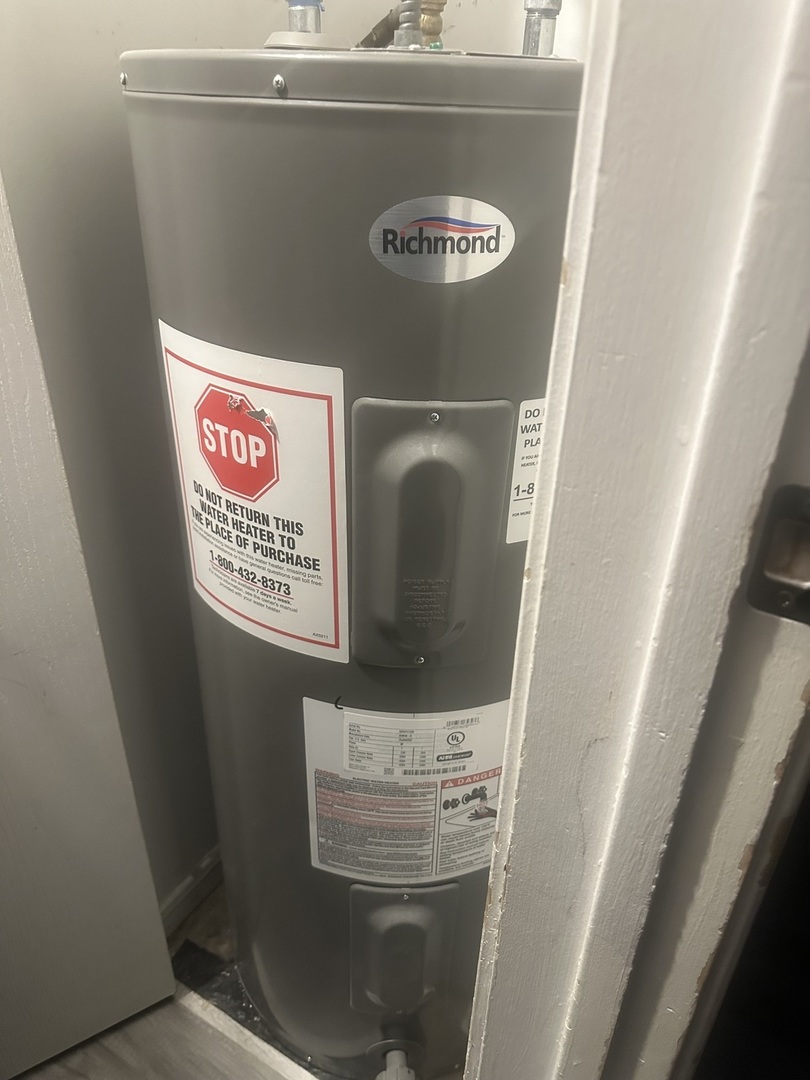 1955 North Hicks Road, Unit 105 Palatine, IL 60074 - Photo 13 of 14