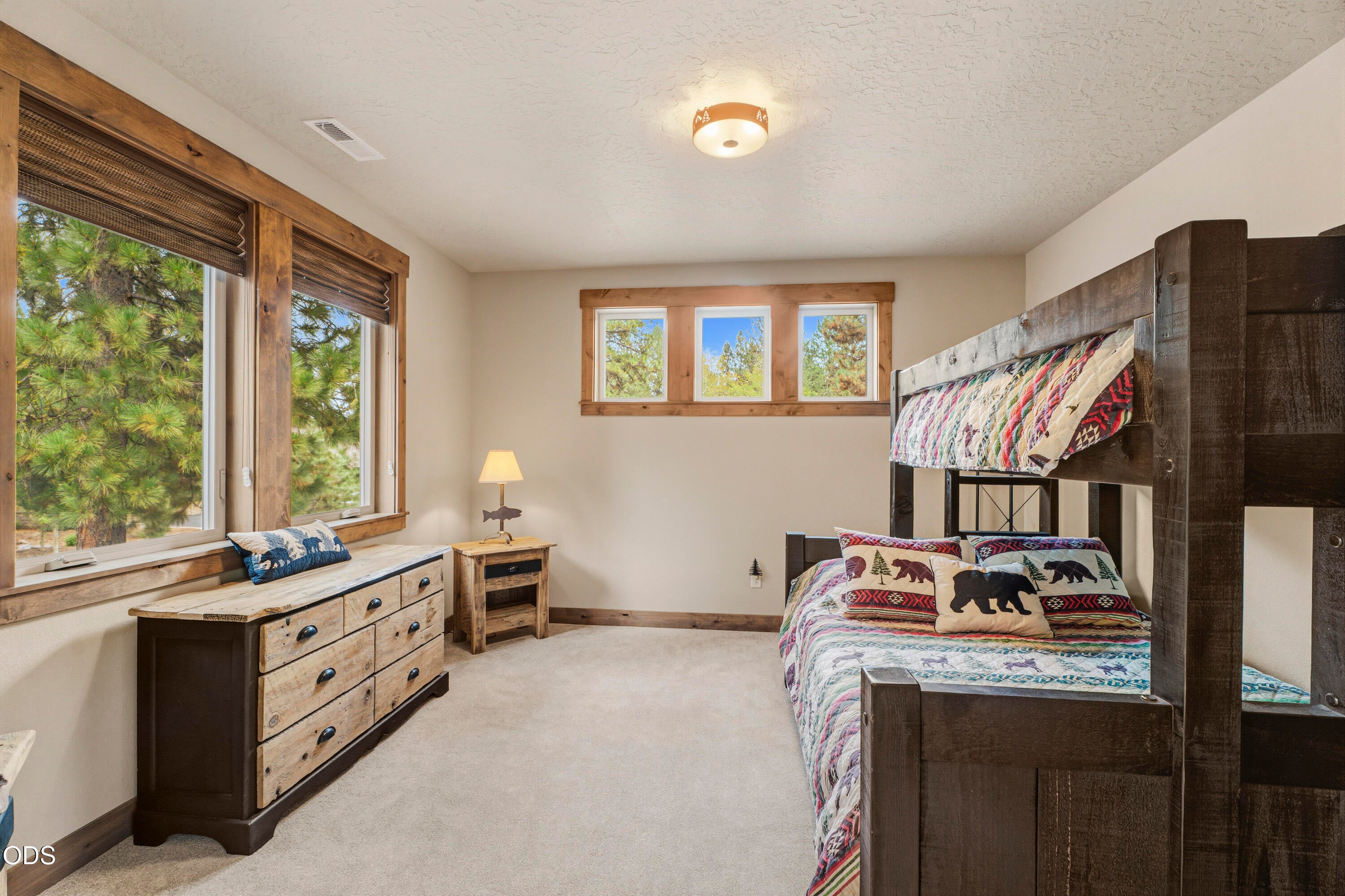 56413 Fireglass Loop, Unit 194 Bend, OR 97707 - Photo 47 of 60 Gallery Image 47