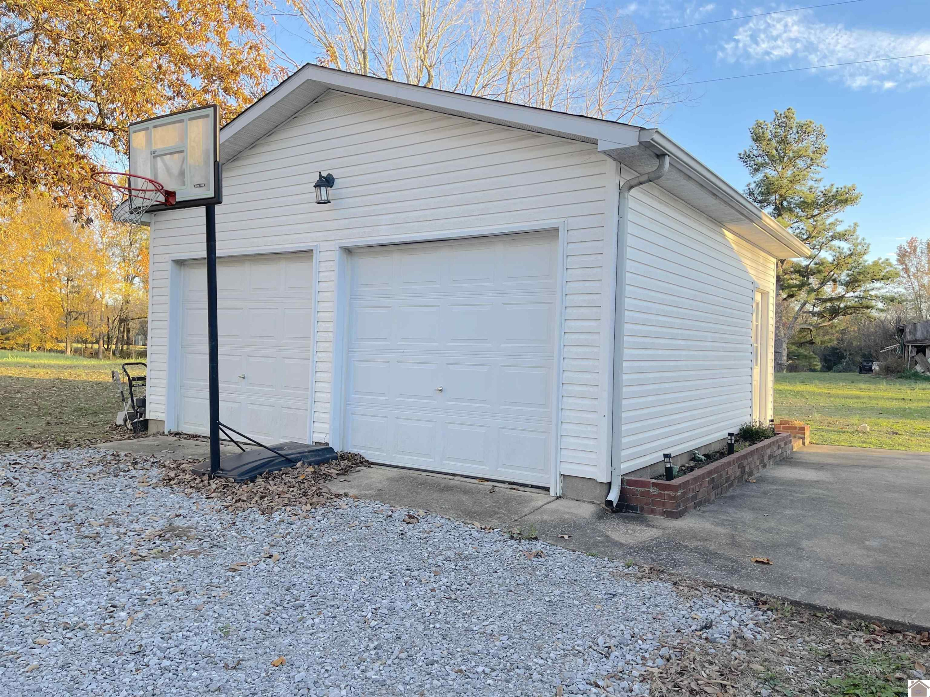 610 Fox Road Mayfield, KY 42066 - Photo 4 of 31 Photo 4