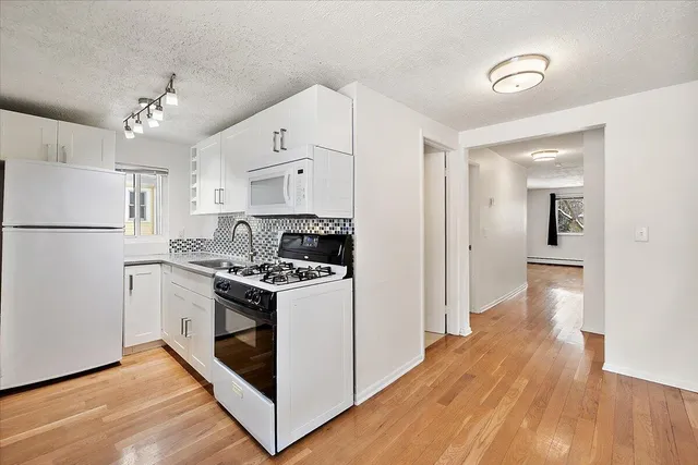 $1,875 | 603 Gott Street, Unit 2, Ann Arbor, MI 48103