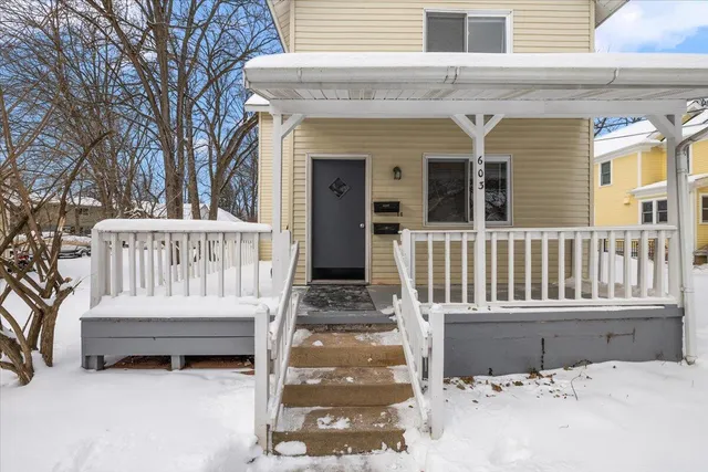 $1,875 | 603 Gott Street, Unit 2, Ann Arbor, MI 48103