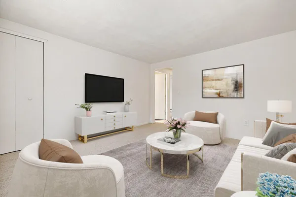 $2,100 | 603 Gott Street, Ann Arbor, MI 48103
