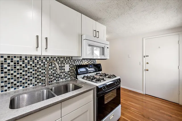 $1,875 | 603 Gott Street, Unit 2, Ann Arbor, MI 48103