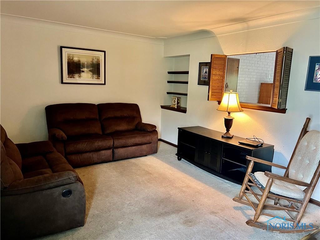 5539 Bennett Road Toledo, OH 43612 - Photo 8 of 25 Gallery Image 8
