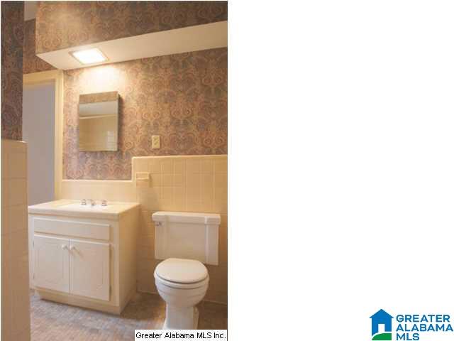 3629 Rockhill Road Birmingham, AL 35223 - Photo 14 of 32