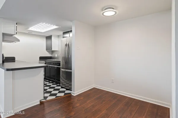 $92,000 | 3121 Johnston Street, Unit 217, Lafayette, LA 70503