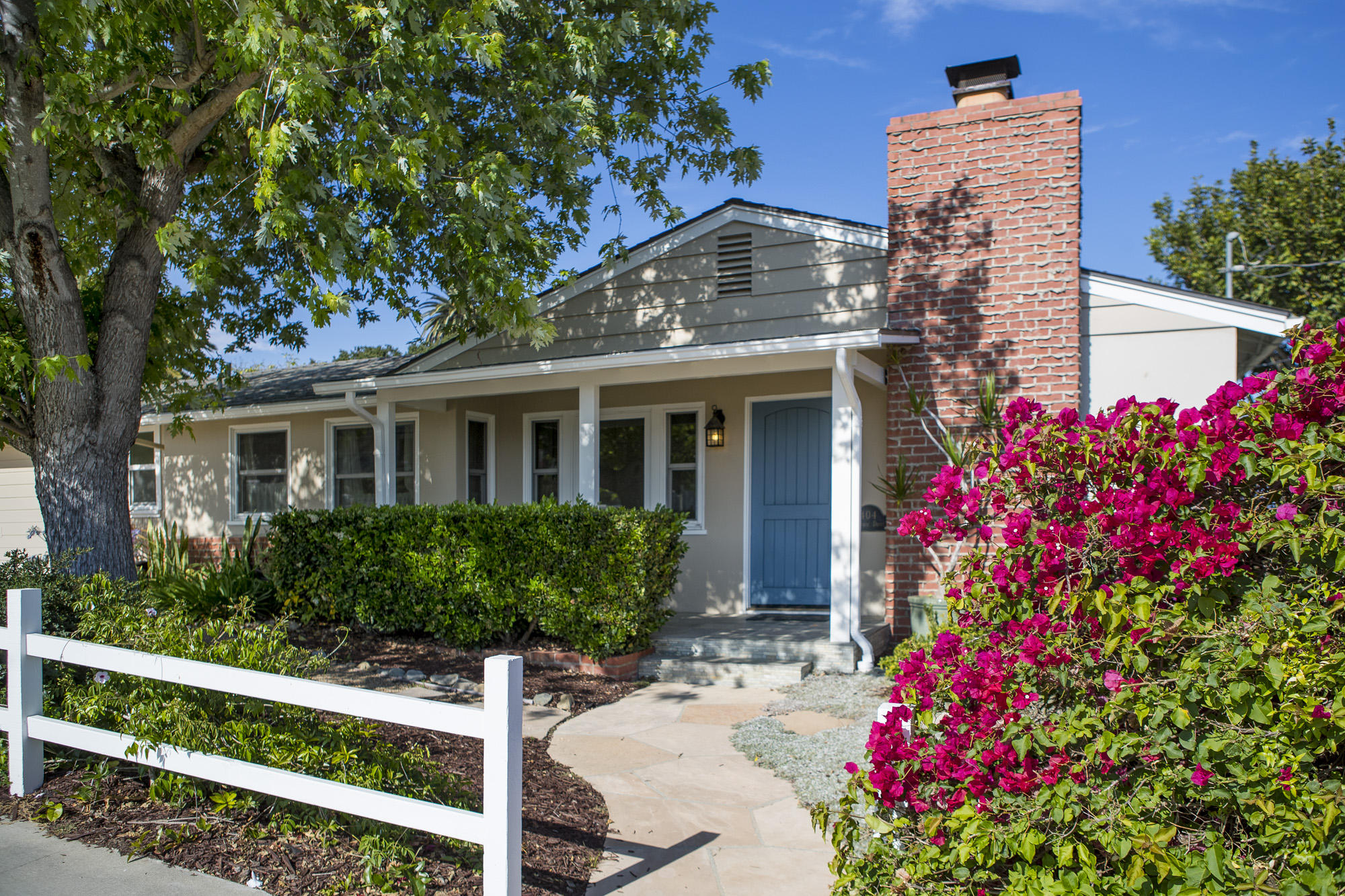 404 Terrace Road Santa Barbara, CA 93109 - Photo 1 of 22 Entry