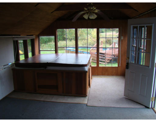 37 Brookfield Road Brimfield, MA 01010 - Photo 3 of 13