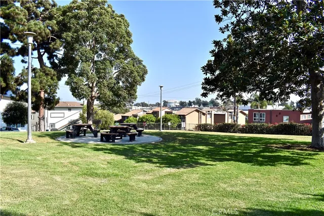 $4,500 | 300 Maryland Street, Unit 1, El Segundo, CA 90245