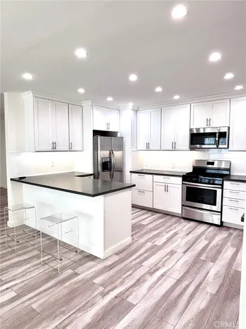 $4,500 | 300 Maryland Street, Unit 1, El Segundo, CA 90245